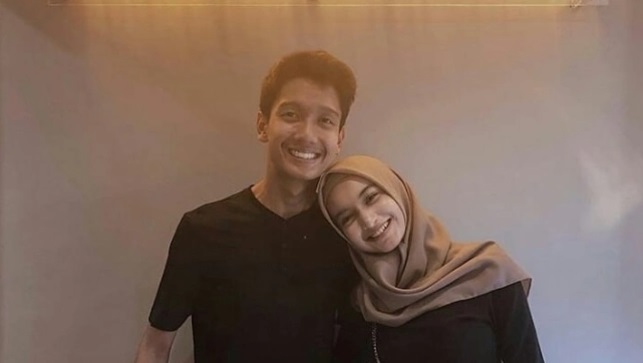 Icip Kuliner Rendang, Lisa BLACKPINK Kepedasan saat Fan Meetup di Jakarta