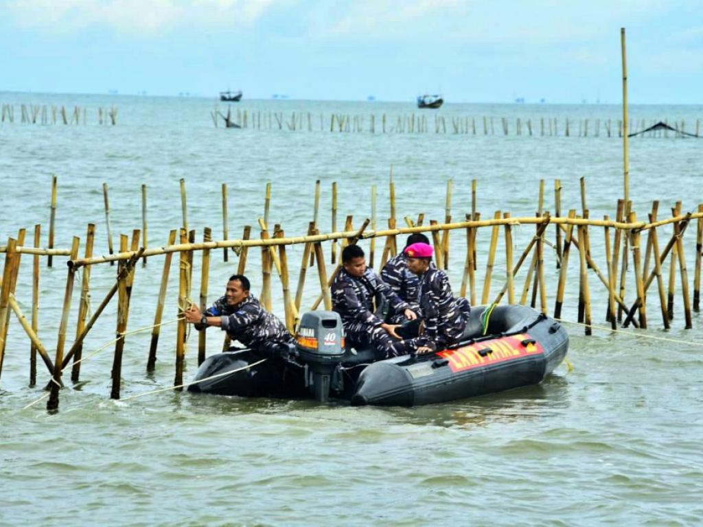 Pembongkaran Pagar Laut 30 Km di Tangerang: TNI AL Buka Akses untuk Nelayan