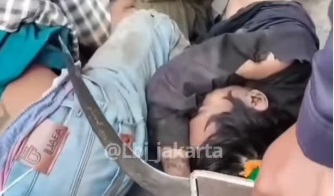 Terjatuh dari Motor, Komplotan Begal Ponsel Babak Belur Dihadiahi Bogem Warga di Marunda Jakut