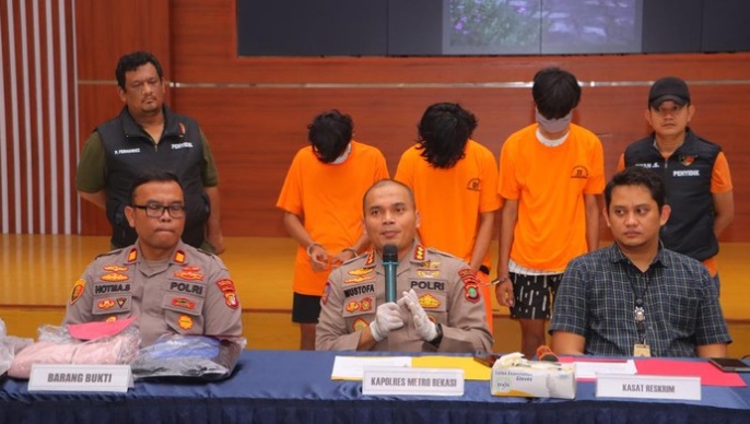 Tawuran di Bekasi Telan Korban Jiwa, 4 Pelaku Dibekuk, Sita Sajam Corbek 1,87 Meter