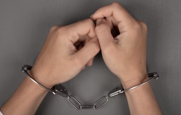 Pria di Kalideres Jakbar Bantai Selingkuhan Istrinya hingga Tewas Diringkus Polisi