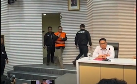 Hasto Kristiyanto Ditahan KPK: Siap Lahir Batin