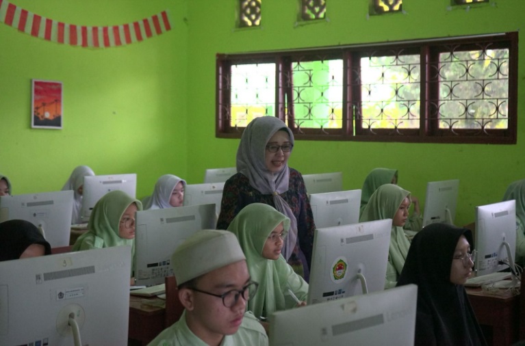 Tinggi Peminat, 39 Ribu Siswa Ikuti Seleksi Masuk MAN Unggulan Tahun Ajaran 2025/2026