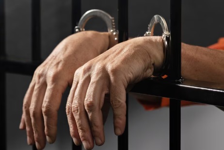 Polisi Ringkus Terduga Pembunuh Pria Dicor Semen di Jaktim, Kuli Bekerja di Toko Korban