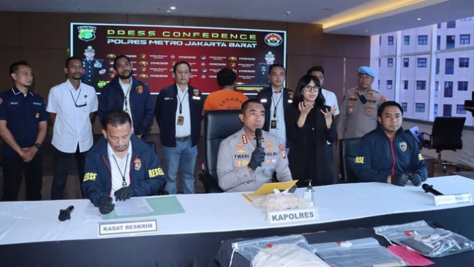 Agak Laen, Maling di Jakbar Kepergok Warga, Tidak Kabur Gasak Ponsel Lagi Akhirnya Ditangkap
