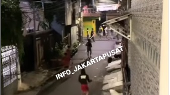 Polisi Ringkus Lima Pria Pelaku Tawuran di Jakpus, Sita 3 Sajam