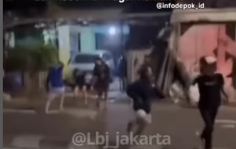 Tak Terima Ditegur, Pelaku Balap Liar Secara Brutal Serang Rumah Pak RT dan Robohkan Pagar di Jaktim