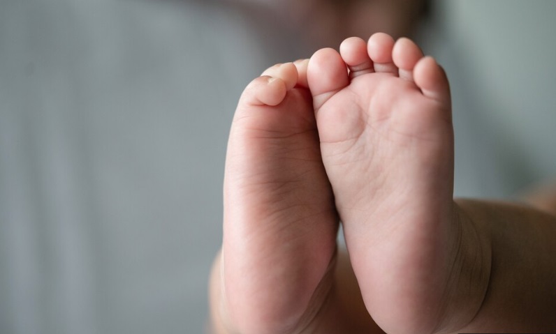 Bayi 2 Bulan di Jakbar Tewas Usai Disusui, Ada Lebam di Tubuh