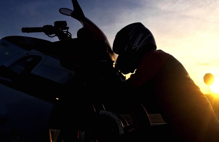 Pria di Cikarang Dibacok Komplotan Begal, Motor hingga Ponsel Dirampas Paksa Alami Kerugian Rp25 juta