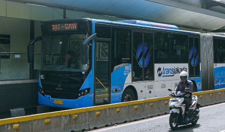 Jam Operasional TransJakarta ke Tempat Wisata Lebaran 2025 Diperpanjang hingga 23.00 WIB