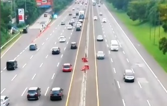 Contraflow 2 Lajur Tol Japek Km 70-47 Arah Jakarta Diberlakukan Hari Ini
