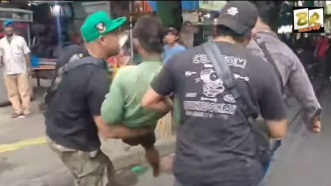 Juru Parkir Liar Pasar Tanah Abang Pasang Tarif Rp60 Ribu per Mobil Dibekuk Polisi